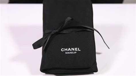 UNBOXING LES INDISPENSABLES DE CHANEL 